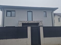 Comuna Berceni, 300 m de primarie si sosea principala, casa